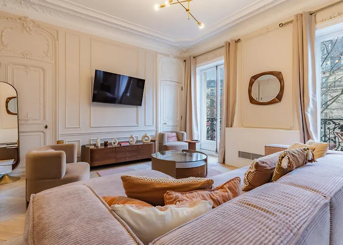 Spacious Air-conditioned In 8th Apartman Párizs